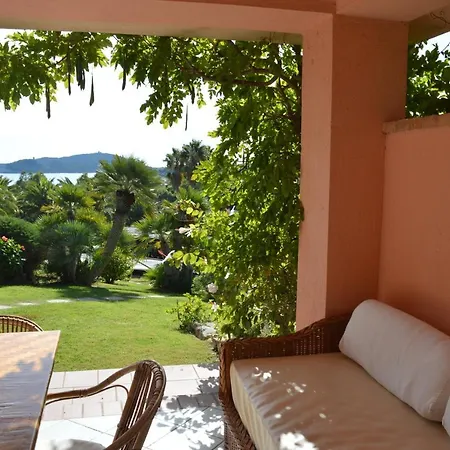 Aparthotel Fenicia
