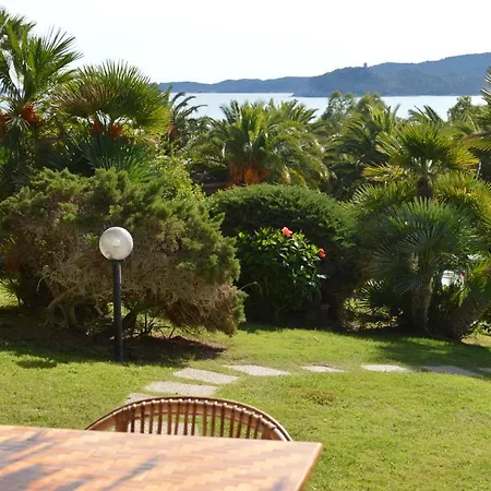 Hotel apartamentowy Fenicia