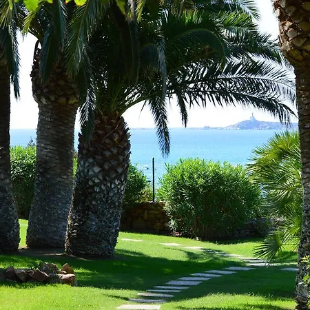 Fenicia アパートホテル