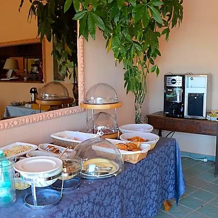 Fenicia 3* Villasimius